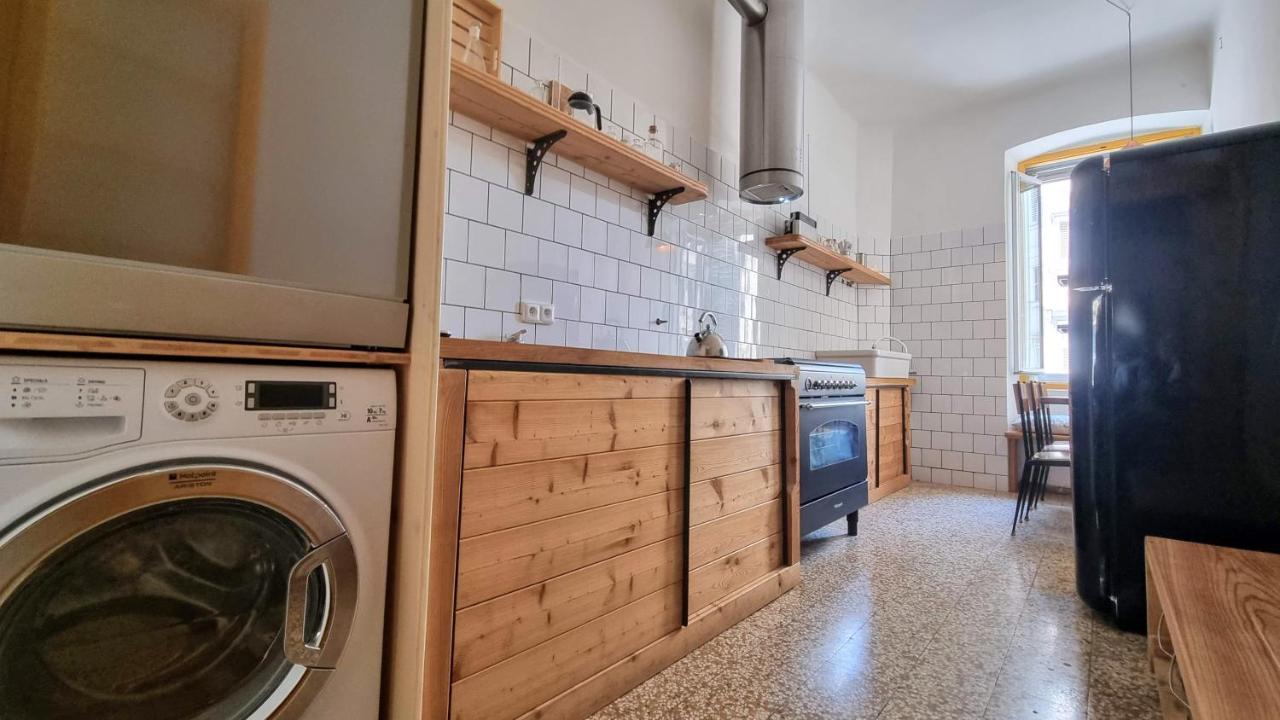 Handcrafted Design Триест Экстерьер фото